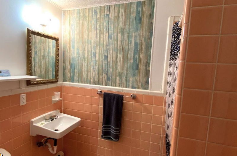 Big Bear Lodge (Burks Motel, Van-D Motel) - From Web Listing (newer photo)